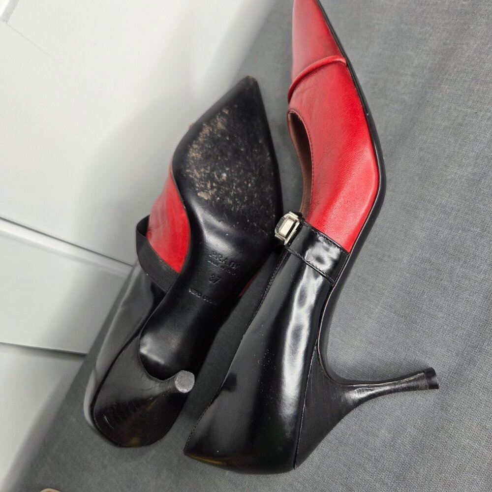 Prada Red & Black Two-Tone Leather Mary Jane Pumps EU 37 - Picture 7 of 9